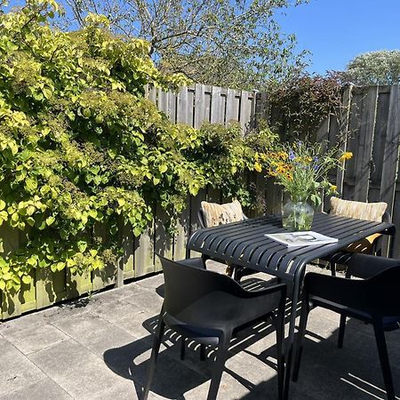 Fijne Vakantiewoning In Domburg Op Loopafstand Strand En Centrum Met Parkeerplaats Exterior foto